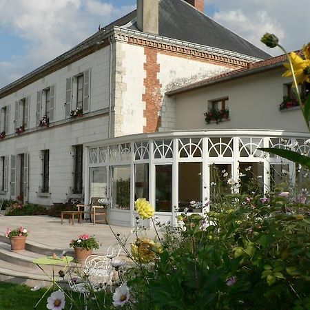 ホテルEntre Cour Et Jardin シャロン・アン・シャンパーニュ エクステリア 写真
